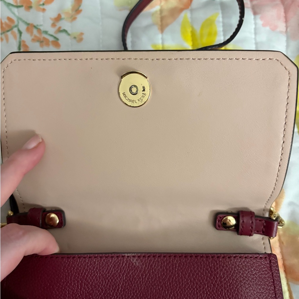Michael Kors Burgundy Leather Jet Set Flap
Crossbody Bag - Picture 3 of 5